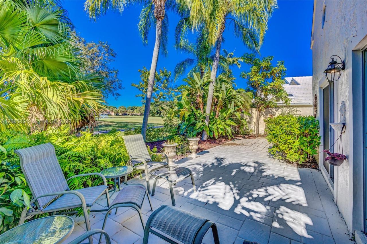 30 Windsor Ln, Unit #30, Palm Beach Gardens, FL 33418 Photo