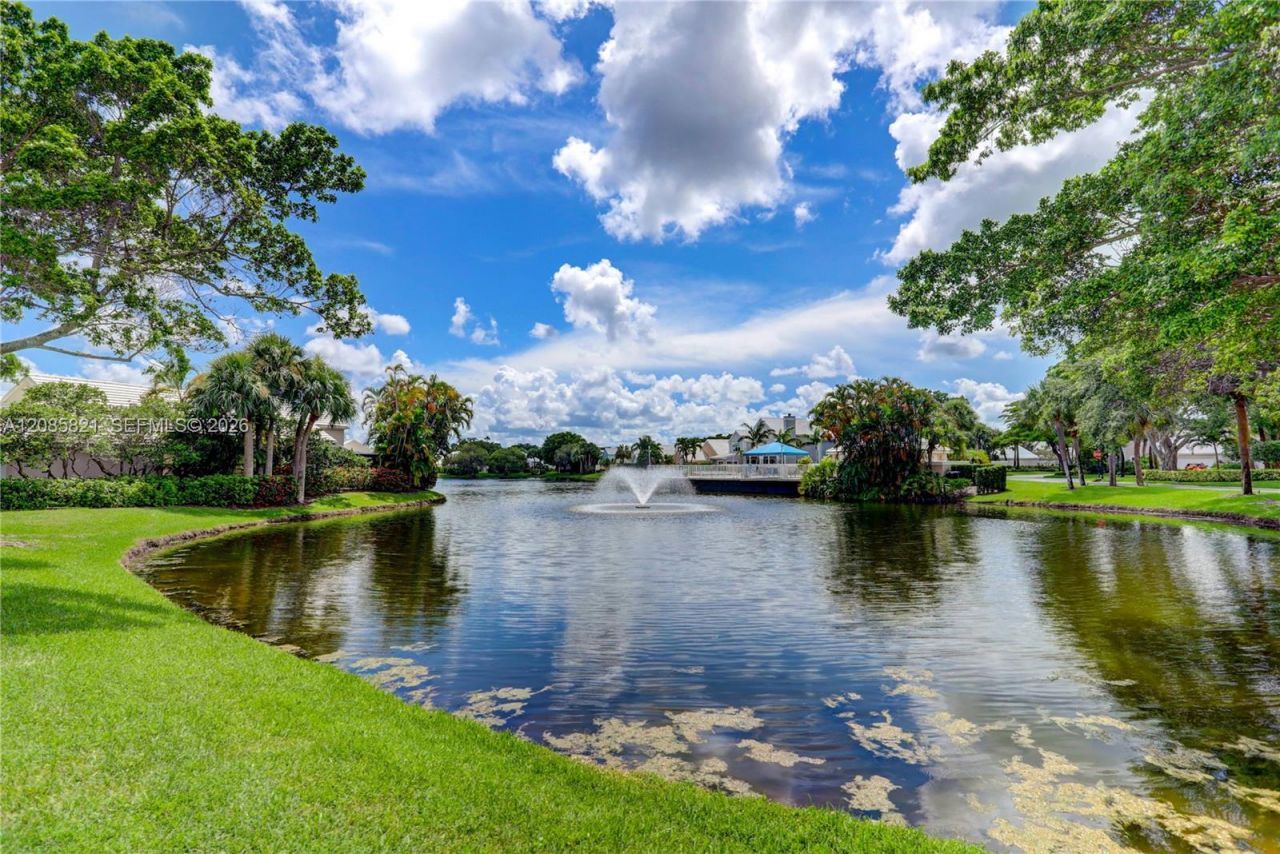 30 Windsor Ln, Unit #30, Palm Beach Gardens, FL 33418 Photo