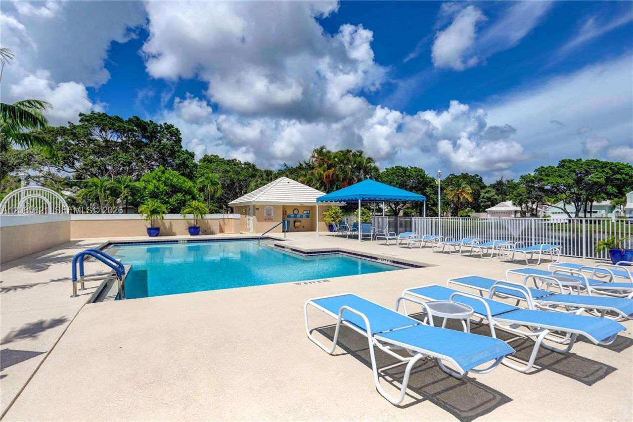 30 Windsor Ln, Unit #30, Palm Beach Gardens, FL 33418 Photo