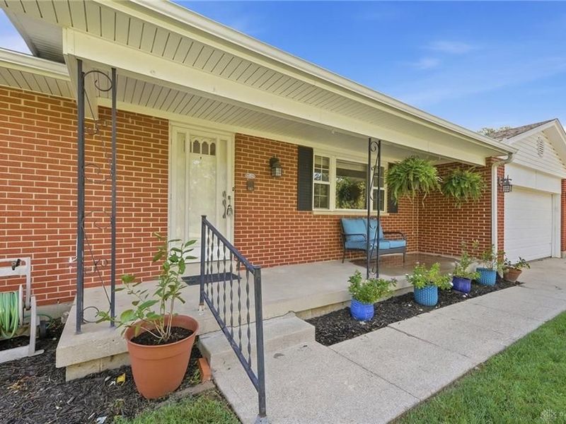 2348 Apricot Drive, Beavercreek, OH 45431 Photo 4