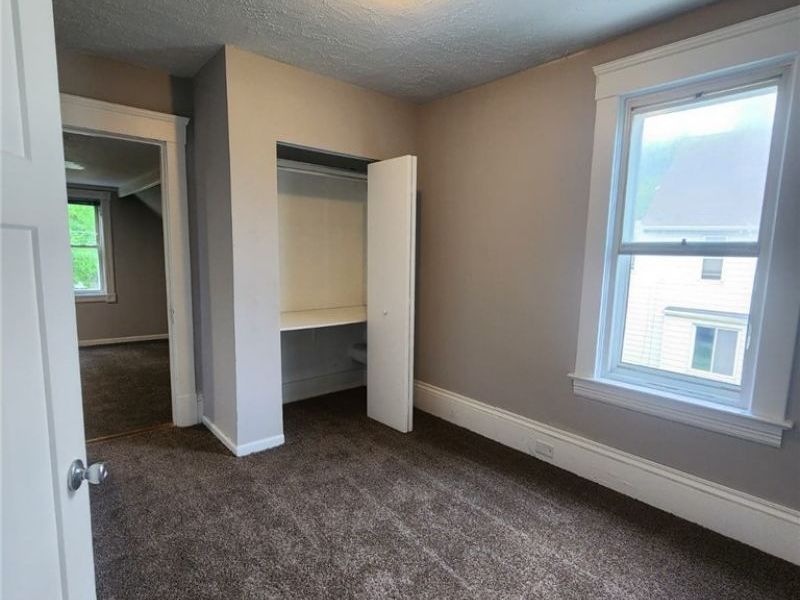 3186 W 94th Street, Cleveland, OH 44102 Photo 8