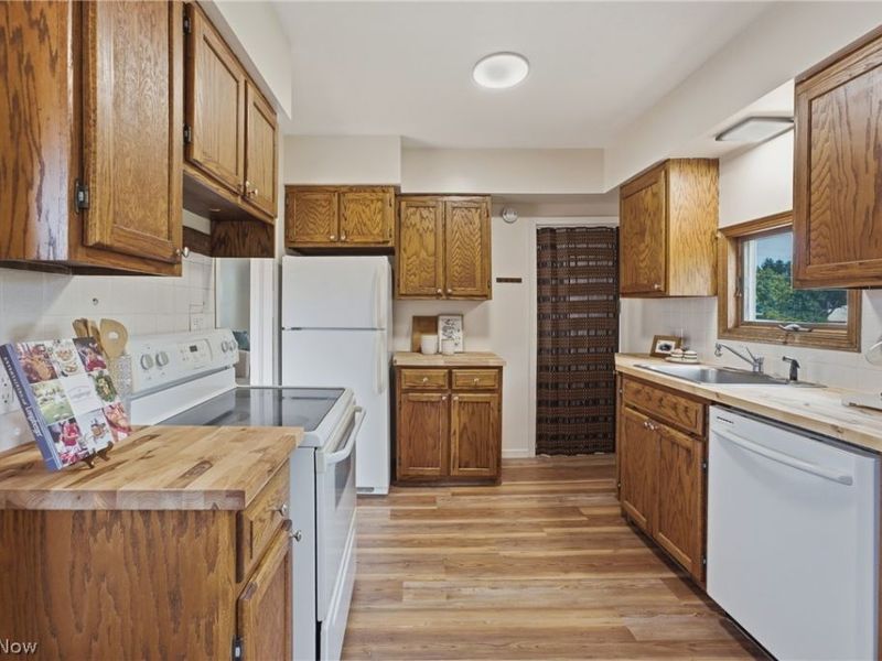 1916 29th Street NW, Canton, OH 44709 Photo 23