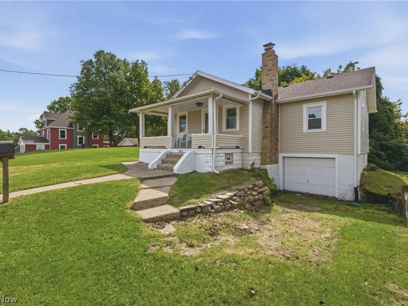 1916 29th Street NW, Canton, OH 44709 Photo 3