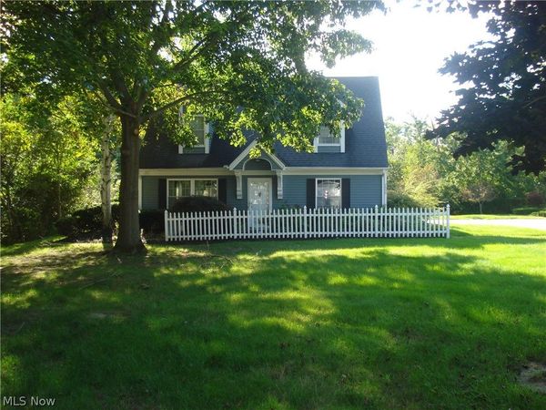 7590 Andrea Drive , Mentor, OH 44060