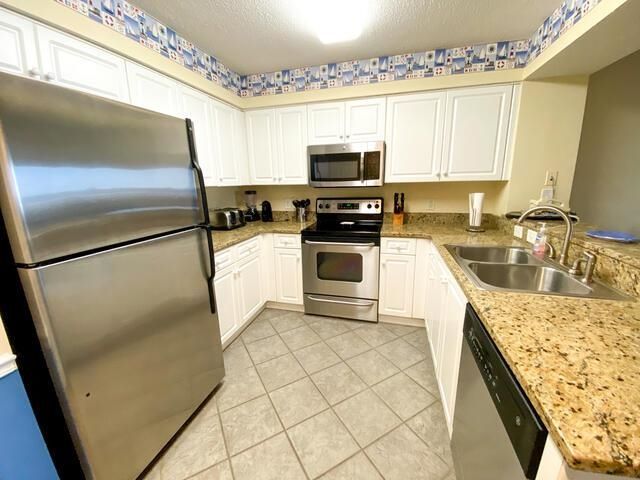 1401 S Ocean Blvd. S Photo 13