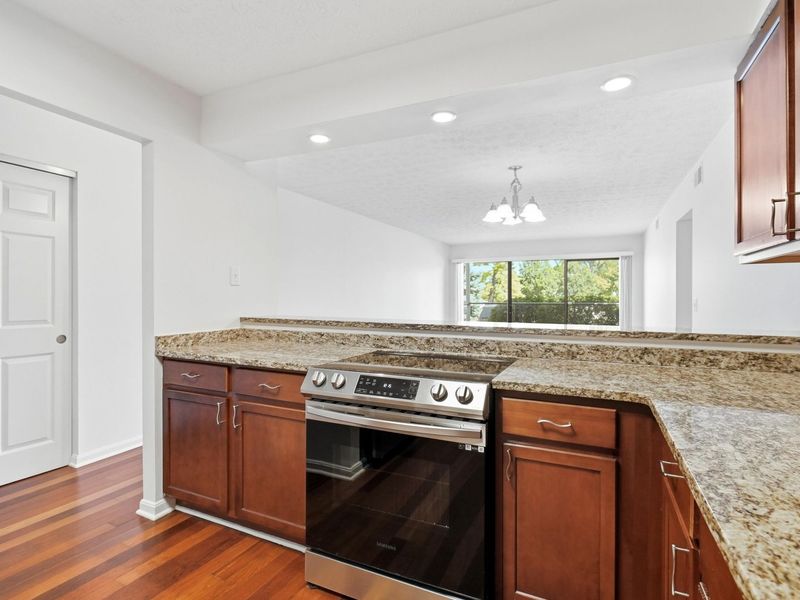 112 Winding Way, Unit G, Covington, KY 41011 Photo 6