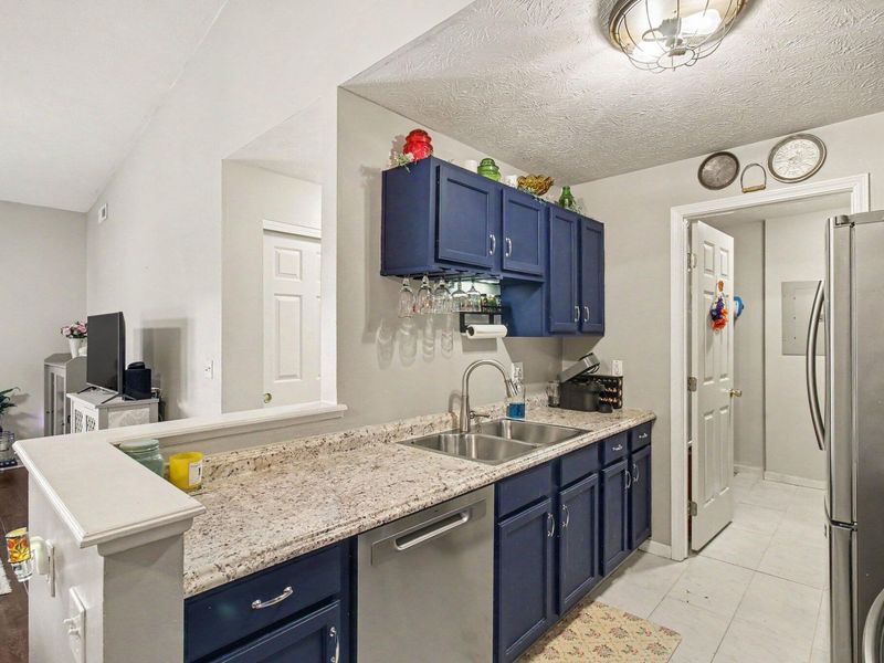 155 Green River Drive, Unit 11, Erlanger, KY 41018 Photo 11