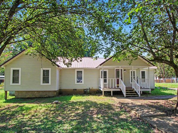 707 Gilbert Lane, LaFayette, GA 30728