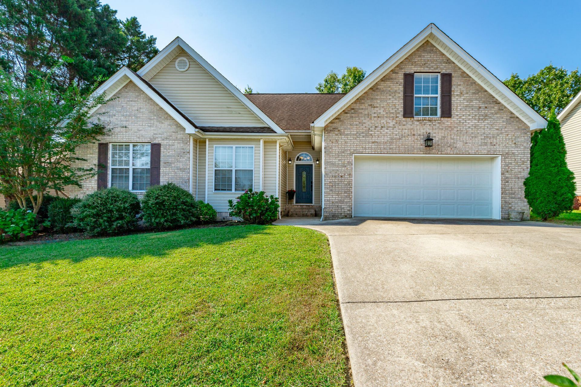 5789 Sarah Drive, Ooltewah, TN 37363 Main Photo