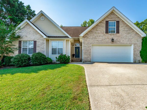 5789 Sarah Drive, Ooltewah, TN 37363