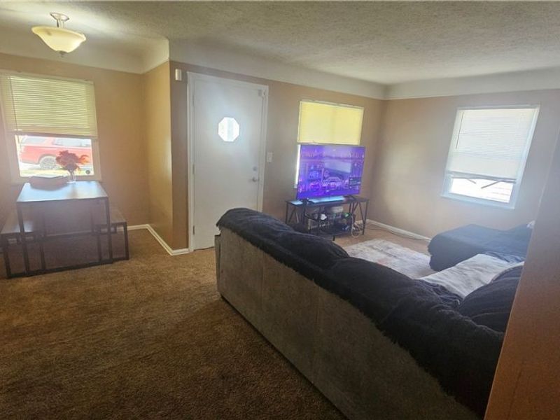 12332 Park Knoll Drive, Garfield Heights, OH 44125 Photo 12