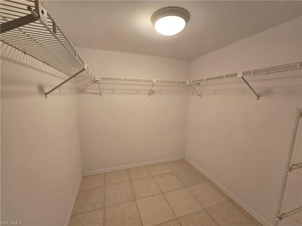 5750 Woodmere Lake Cir, Unit H101, Naples, FL 34112 Photo