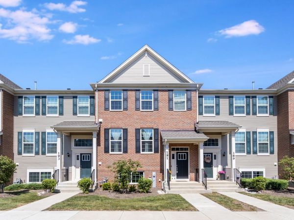 191 Lakeshore Drive , Oswego, IL 60543