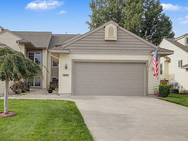 1207 S Timberview Drive, Whitehall, MI 49461