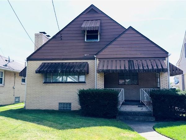 1312 11th Ave , Natrona Heights, PA 15065
