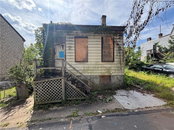 921 S Side Ave , Pittsburgh, PA 15212