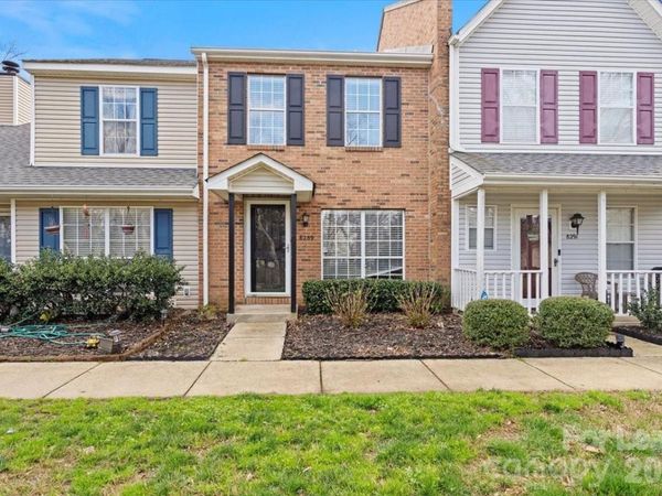 8289 Golf Ridge Drive , Charlotte, NC 28277