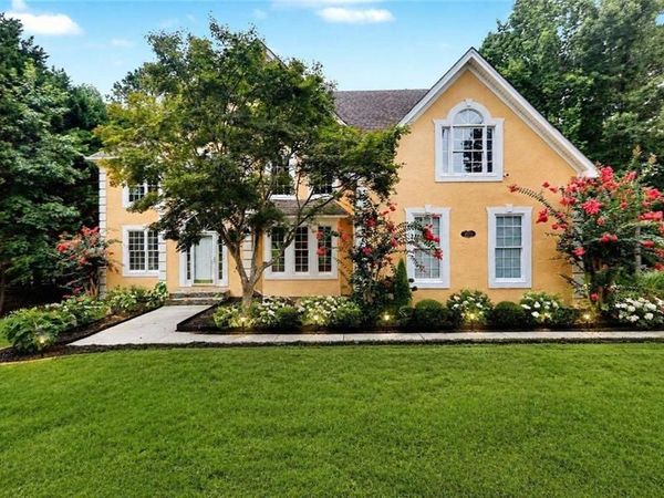 205 Harbor Lakes Way, Fayetteville, GA 30215