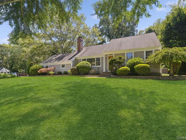 24 Old Homestead Road , Port Jefferson, NY 11777