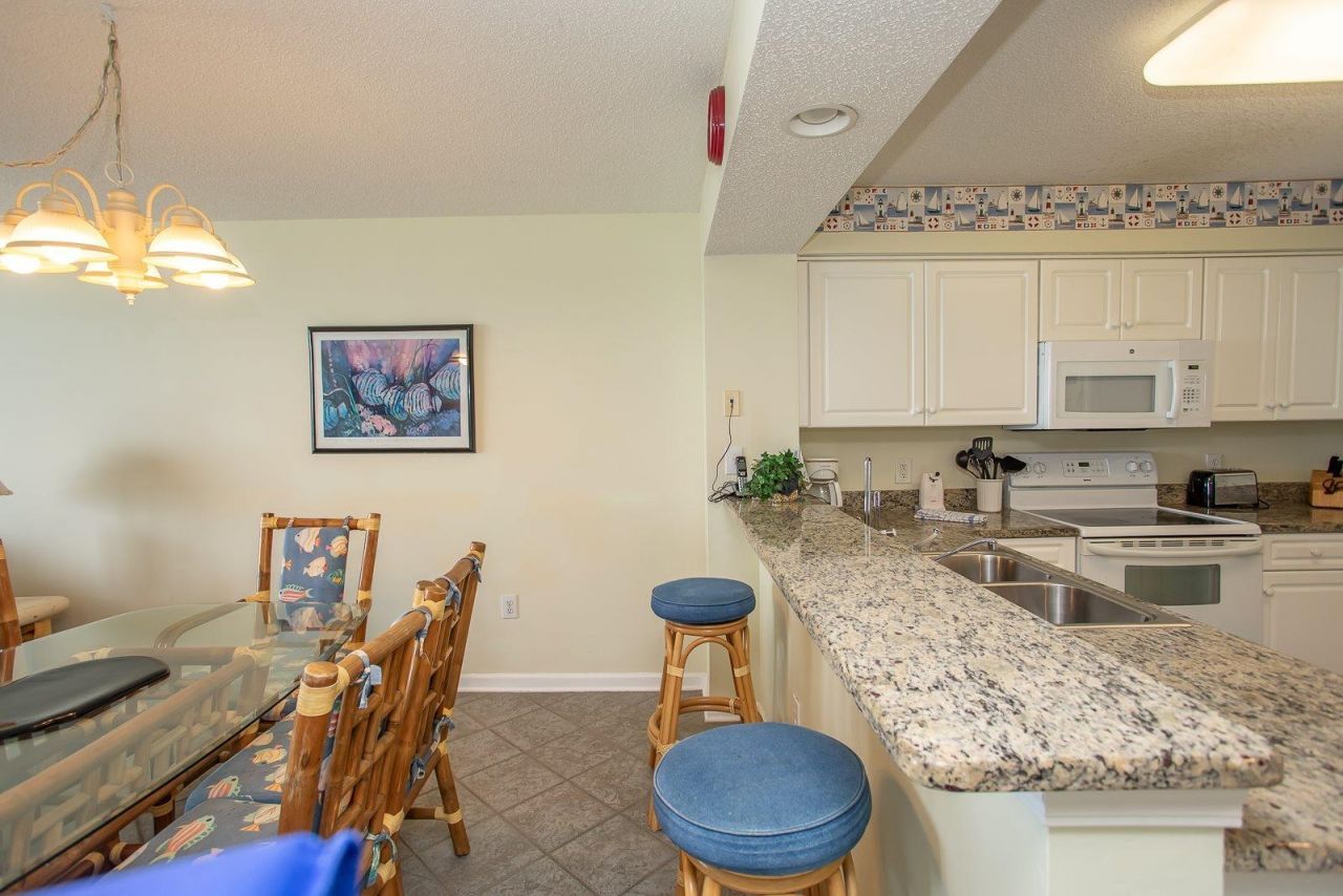 1625 S Ocean Blvd. Photo 33