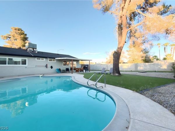 4331 Cicada Way , Las Vegas, NV 89121