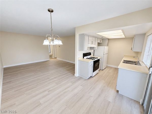 3120 S Eastern Avenue , Unit 11, Las Vegas, NV 89169