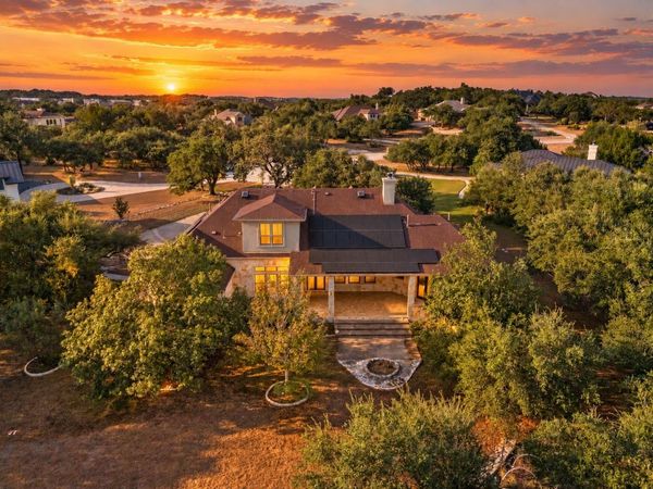 275 Lonely Pine CV, Driftwood, TX 78619