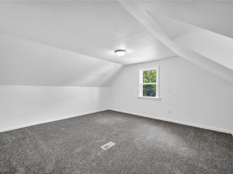 90 Cowles Avenue, Bedford, OH 44146 Photo 21