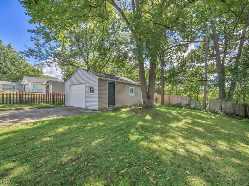 90 Cowles Avenue, Bedford, OH 44146 Photo 37