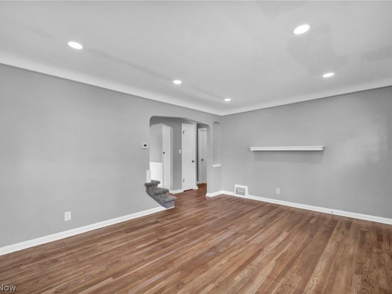 90 Cowles Avenue, Bedford, OH 44146 Photo 7