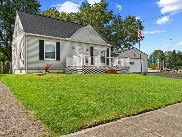 634 Elbur Avenue, Akron, OH 44306