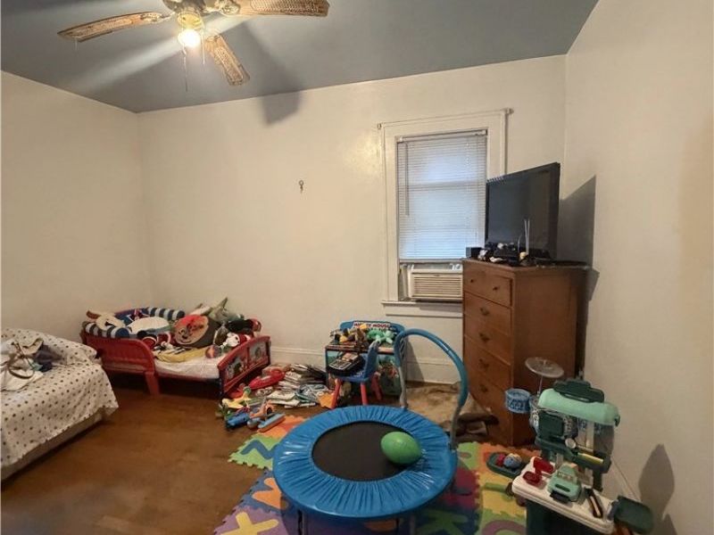 3056 W 104th Street, Cleveland, OH 44111 Photo 5