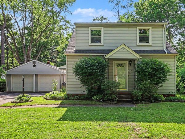 10624 Borgman Avenue, Belleville, MI 48111