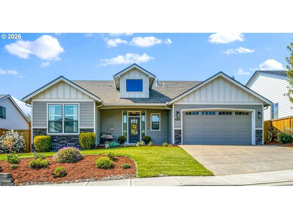 469 NW CRATER LAKE DR, Dallas, OR 97338