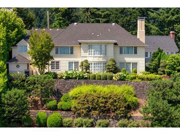 1784 SW MONTGOMERY DR, Portland, OR 97201