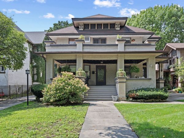 625 N Oak Park Avenue , Oak Park, IL 60302