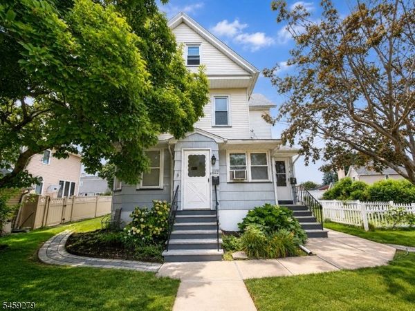 622 Hackensack St, Carlstadt, NJ 07072