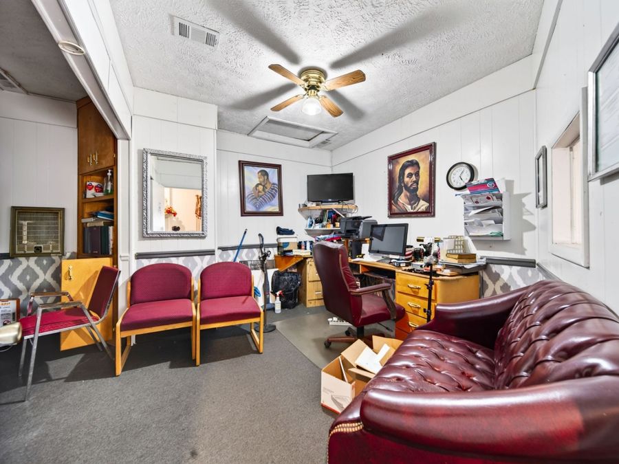 Property Image 17