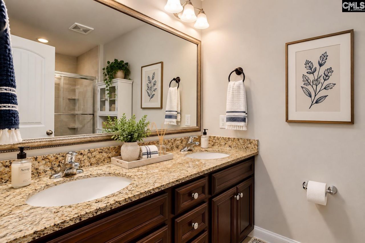 149 Cranbrook Court Photo 5