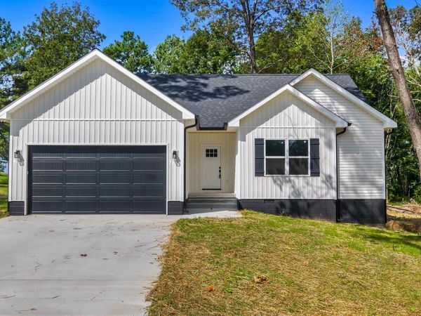 73 Ivy Drive, Henagar, AL 35978