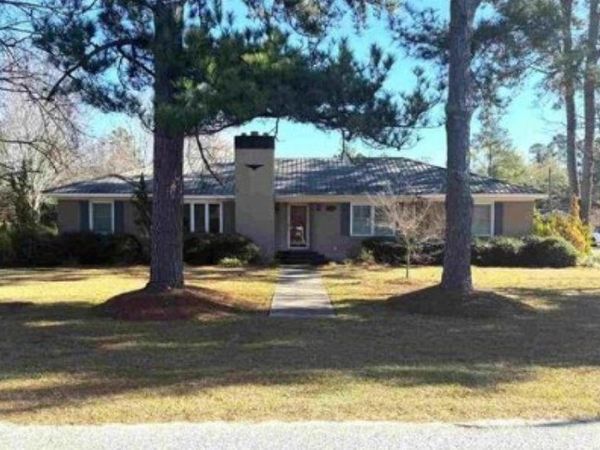 217 Smith St. , Lake City, SC 29560