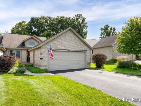 2532 Highridge Hills Lane SE, Grand Rapids, MI 49546
