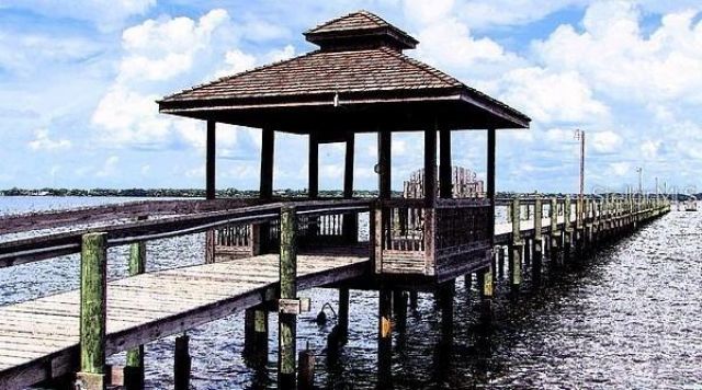 60 Braden Castle Drive, Bradenton, FL 34208 Photo