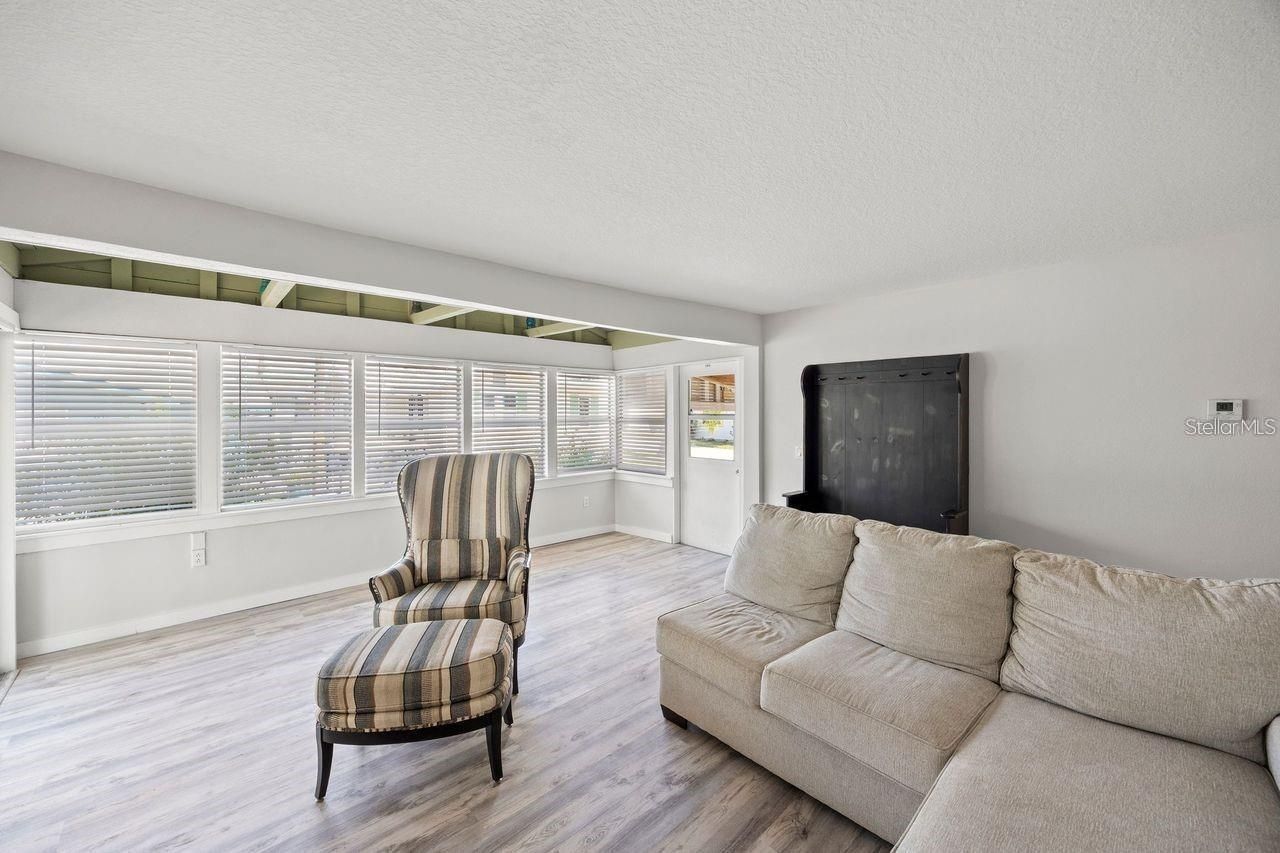 60 Braden Castle Drive, Bradenton, FL 34208 Photo