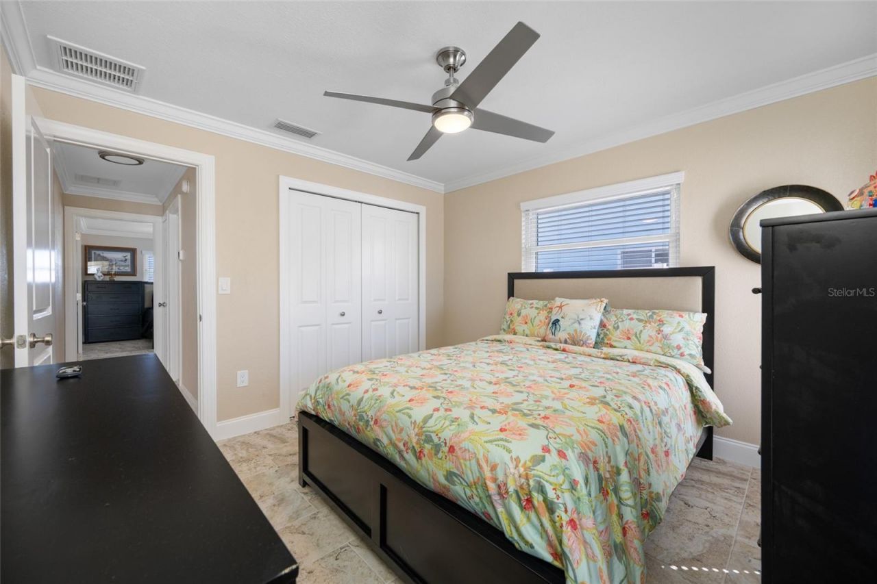17161 2nd Street E, North Redington Beach, FL 33708 Photo