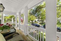1613 Bulline Street photo 4
