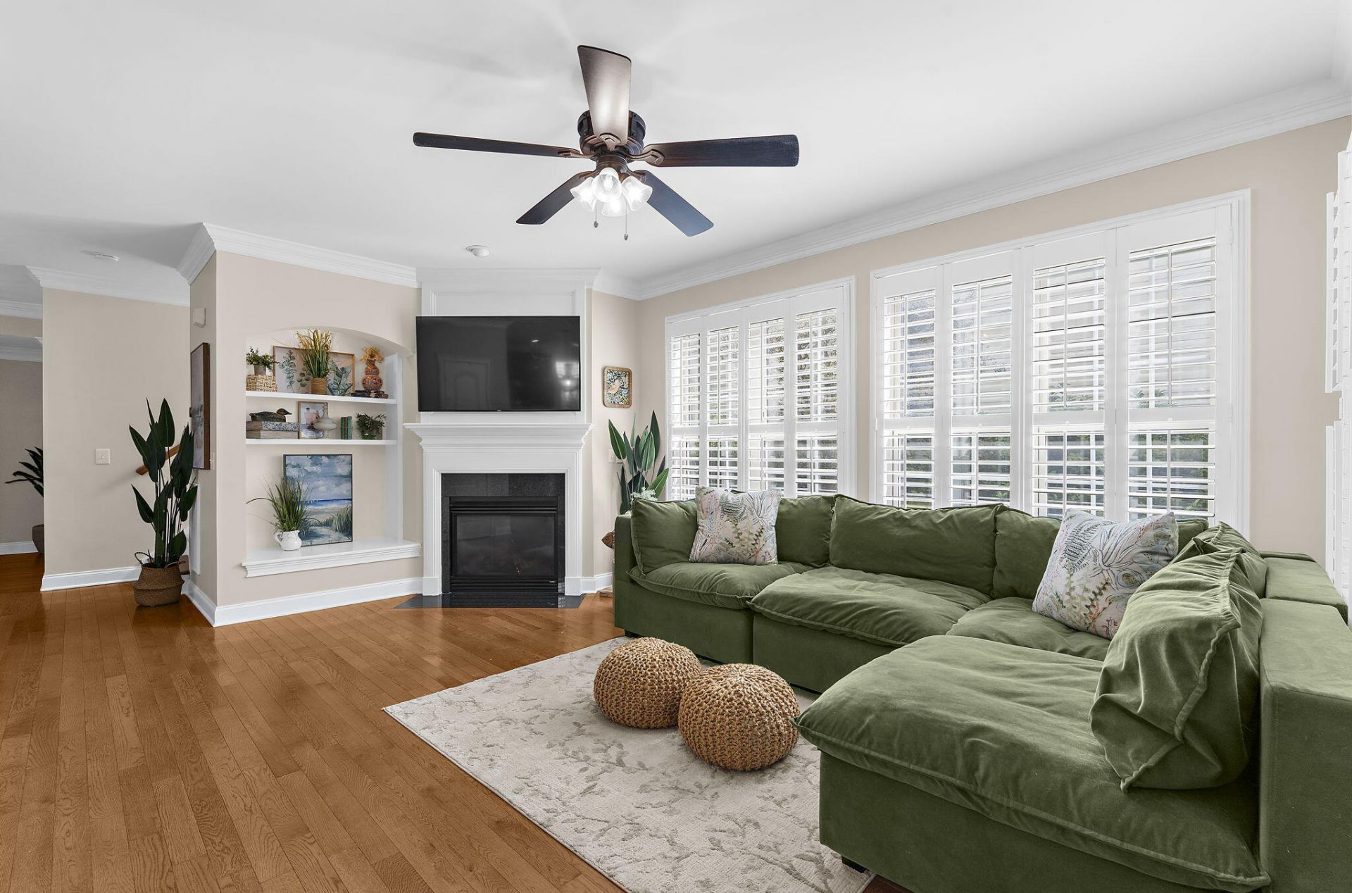 1613 Bulline Street Photo 5