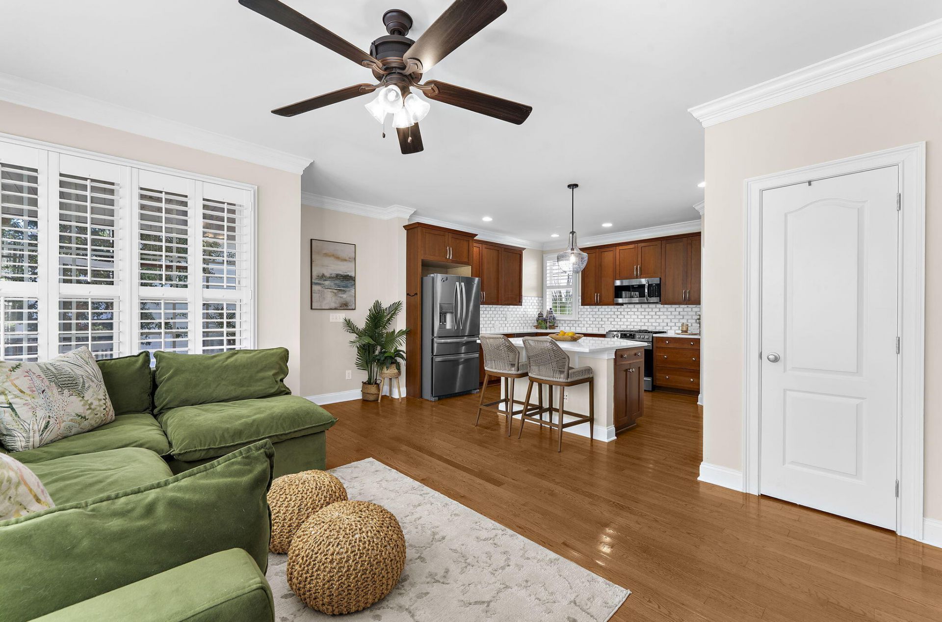 1613 Bulline Street Photo 6