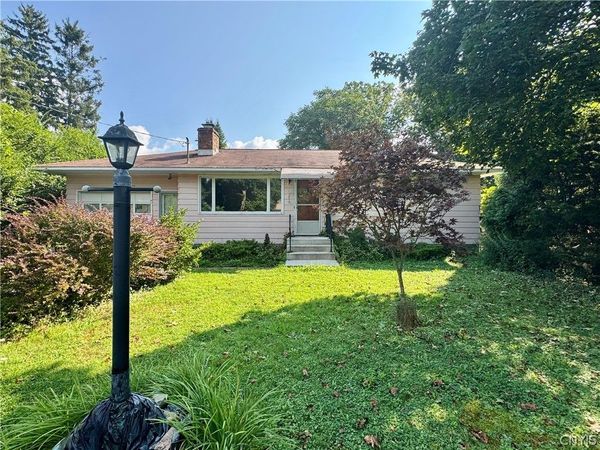 212 Meeker Avenue , Utica, NY 13502