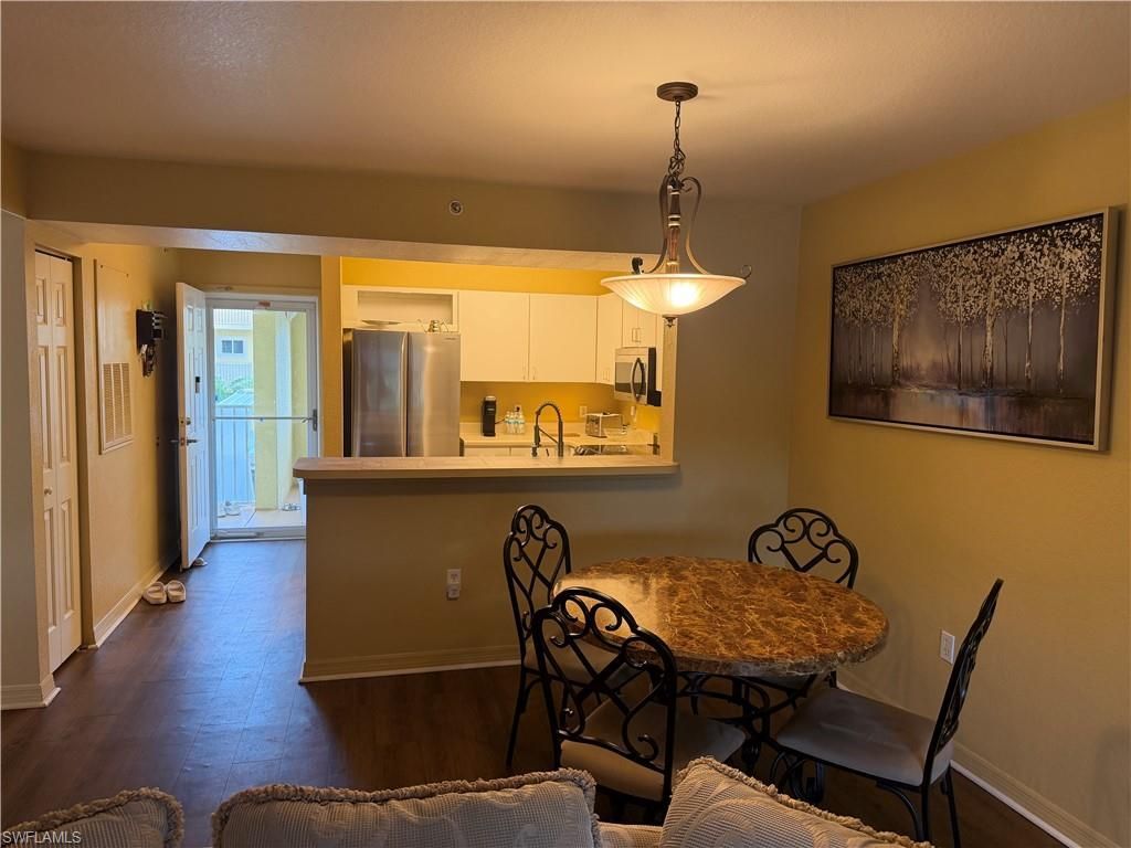 8274 Key Royal Cir, Unit 1025, Naples, FL 34119 Photo